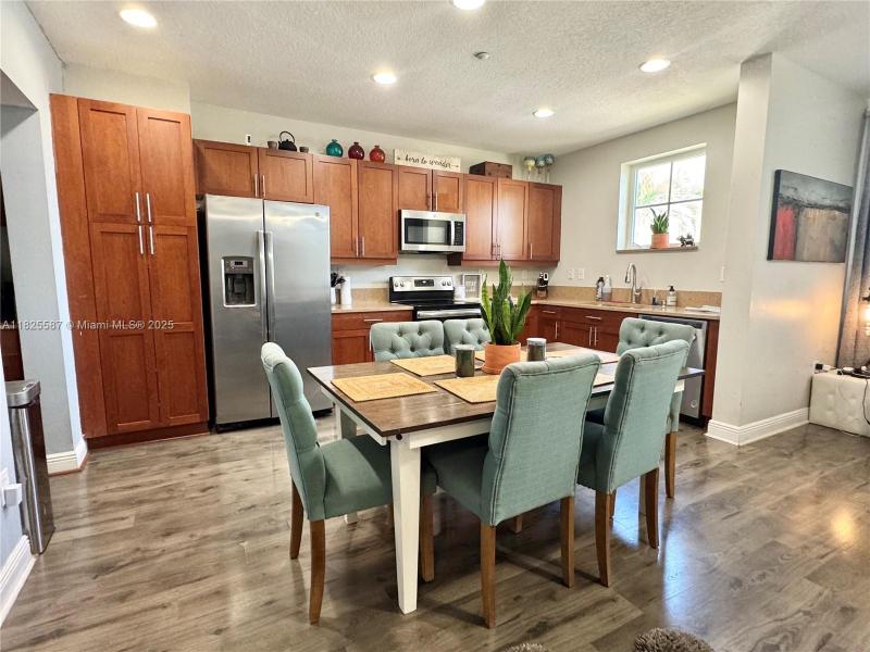 Property photo # 0
