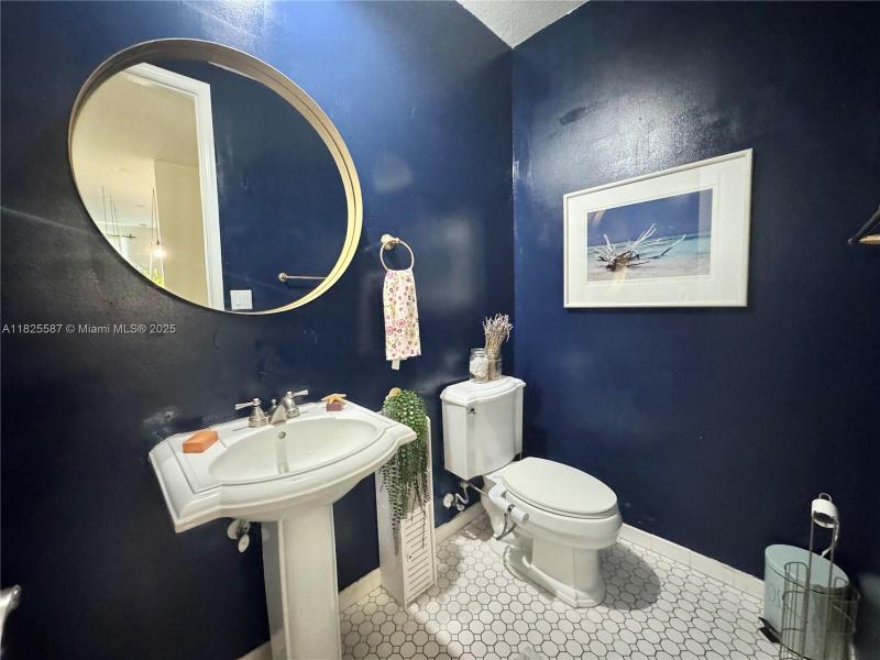 Property photo # 7