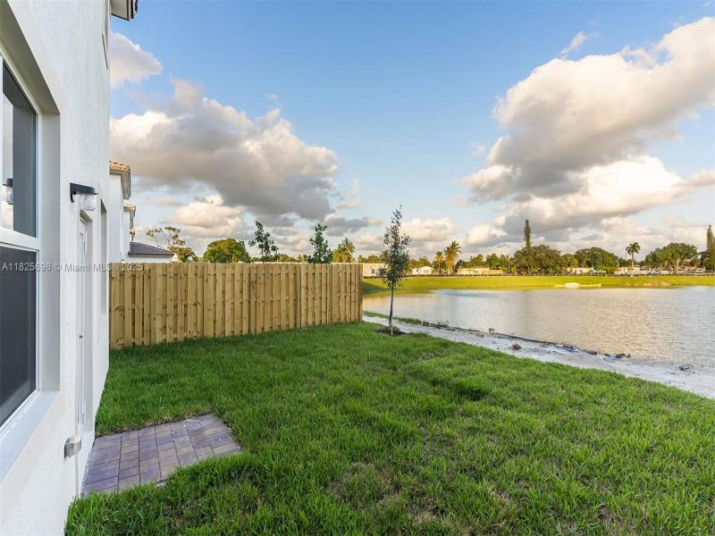 Property photo # 8