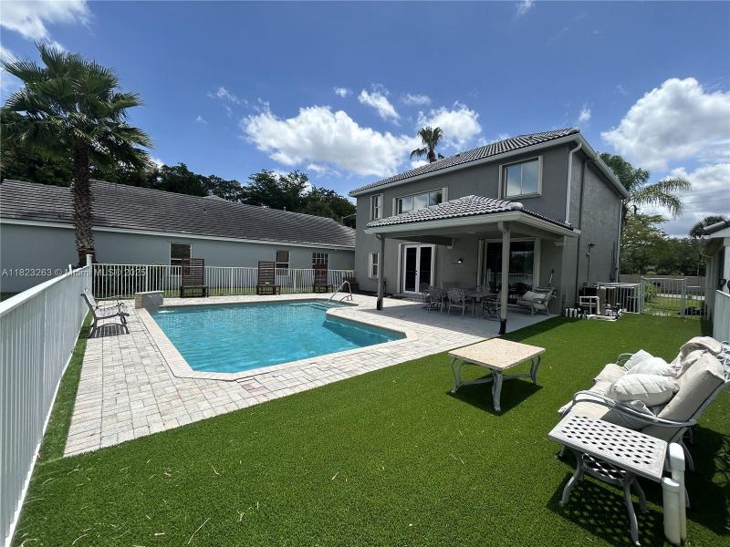 Property photo # 4