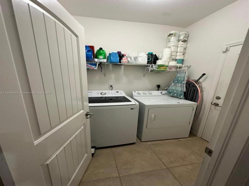 Property photo # 4