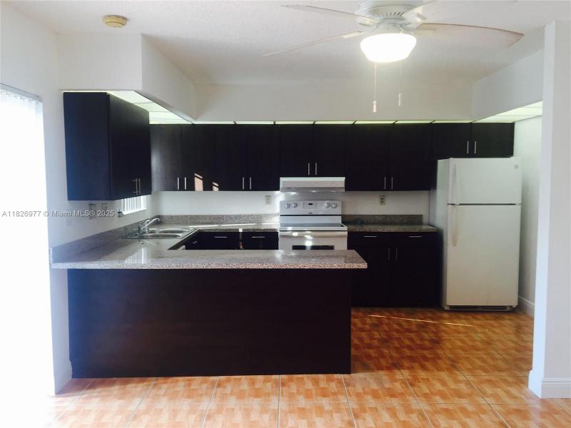 Property photo # 7