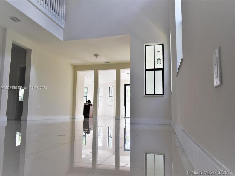 Property photo # 4