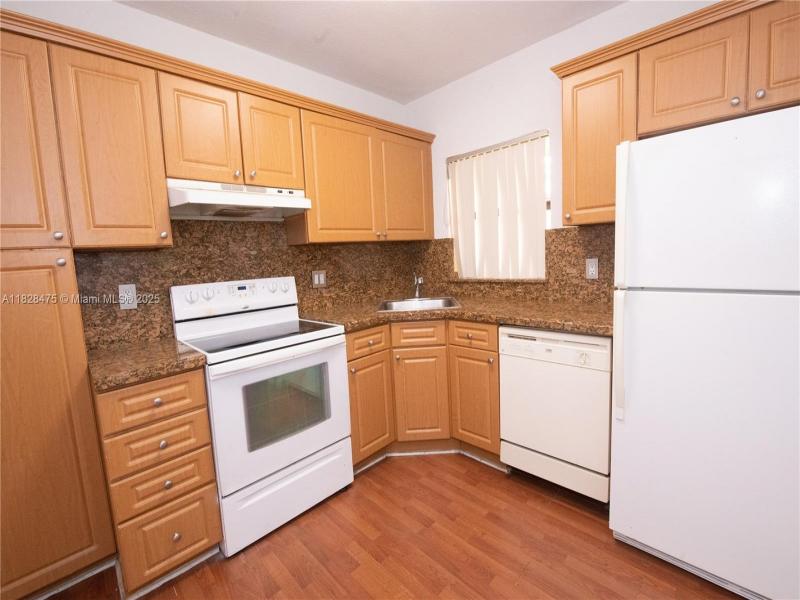 Property photo # 3