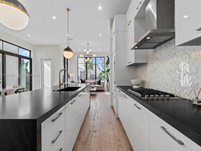 Property photo # 5