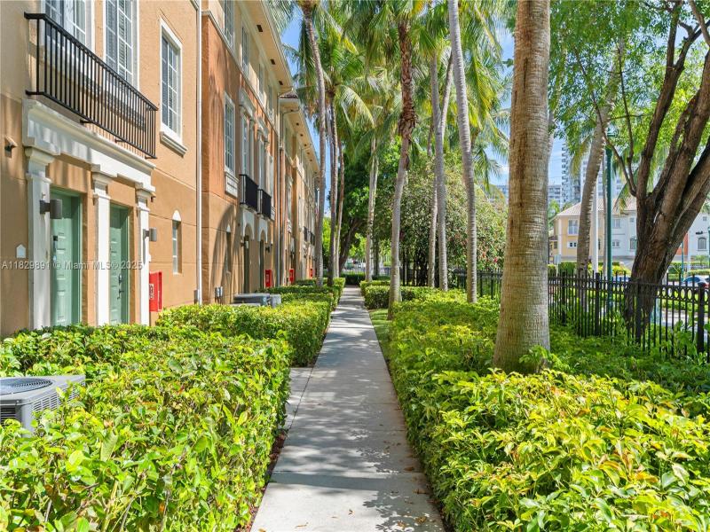 Comprar apartamento en Aventi at Aventura 804