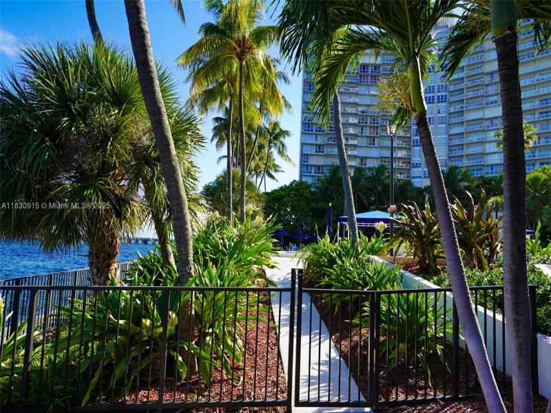 Property photo # 7