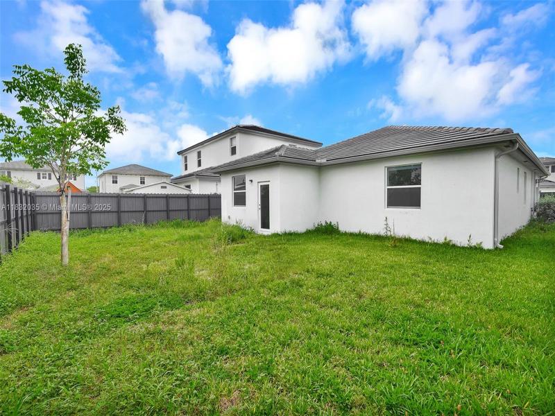Property photo # 6