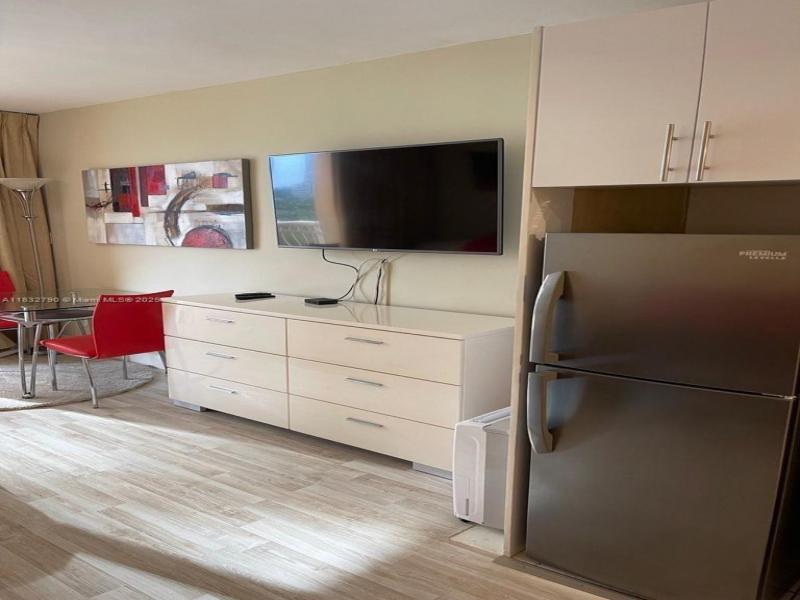 Comprar apartamento en Aventura Beach Club 717