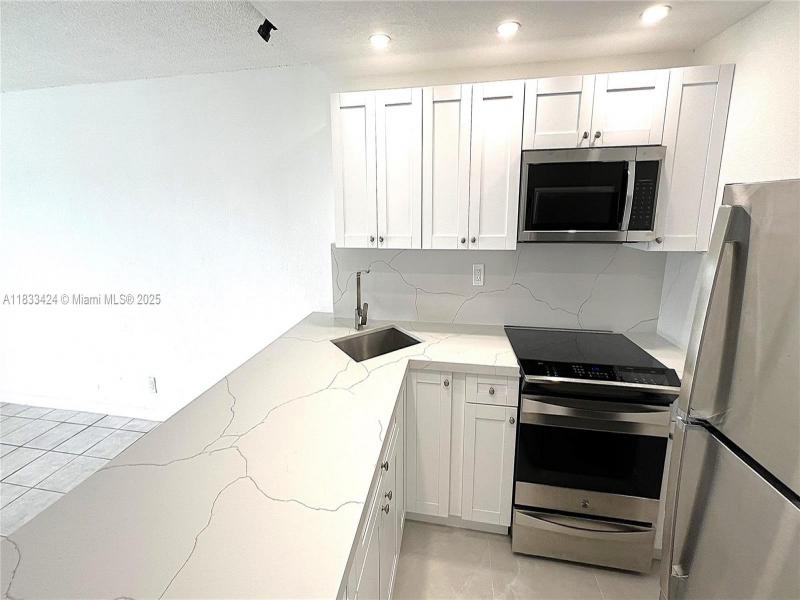 Property photo # 7