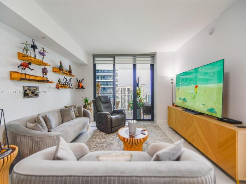 Property photo # 6