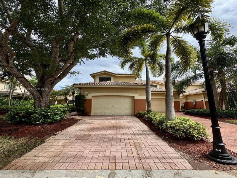 Property photo # 0