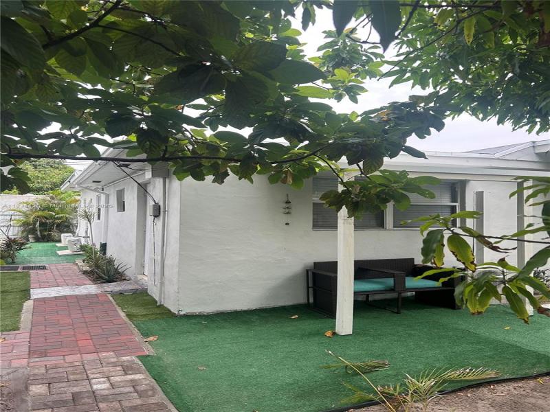 Property photo # 0