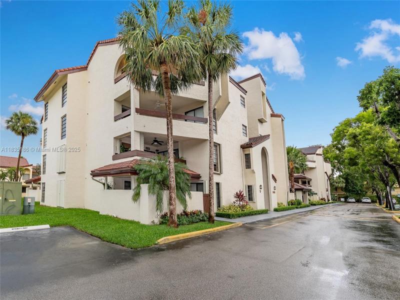 Property photo # 9