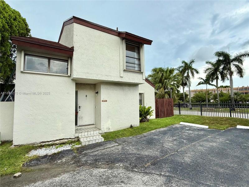 Property photo # 0