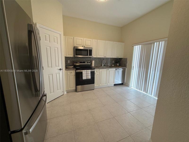 Property photo # 3