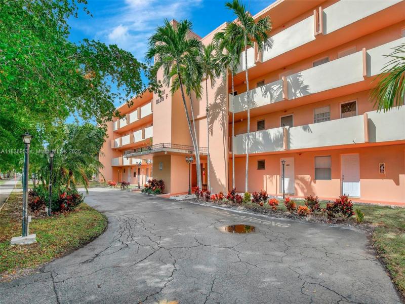 Property photo # 2