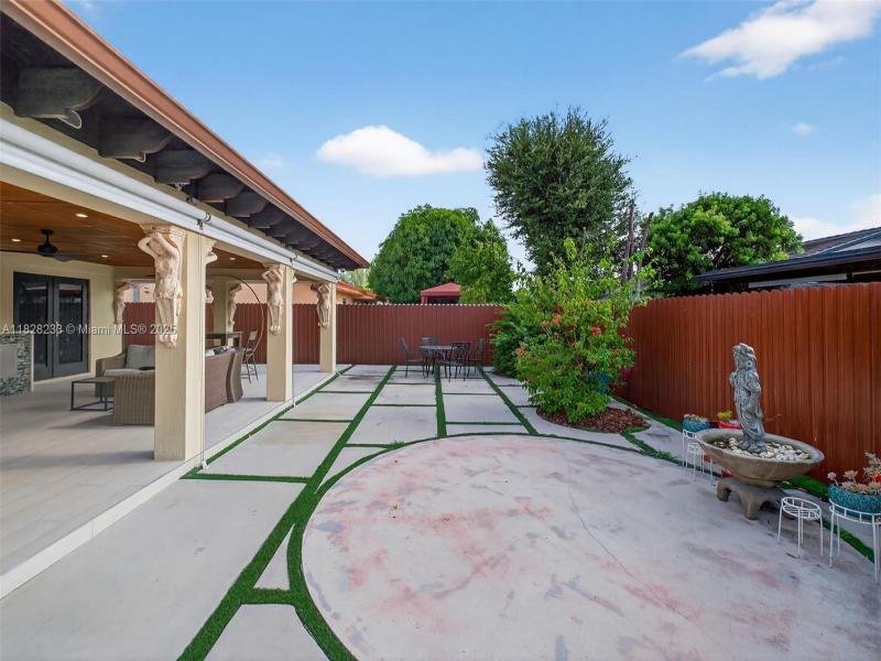Property photo # 2