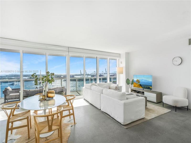 Property photo # 8