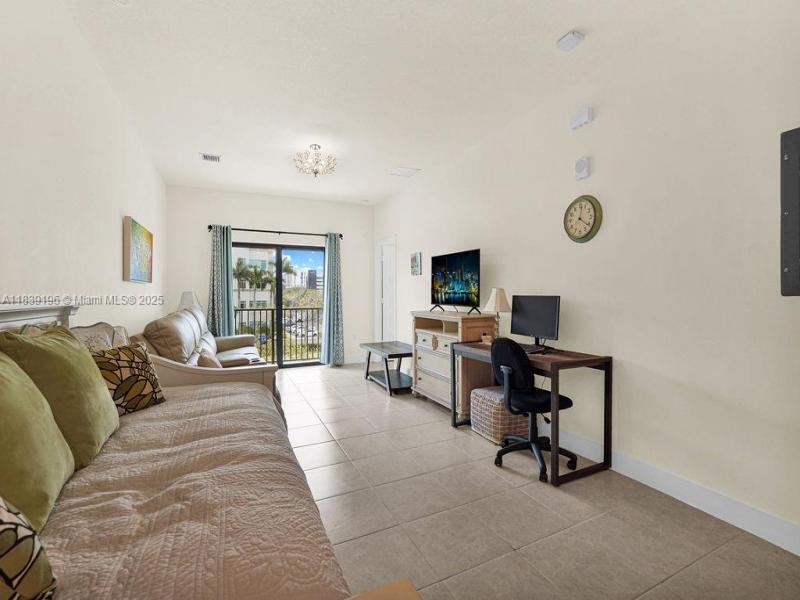 Property photo # 9