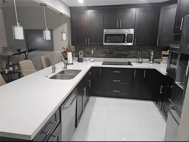 Property photo # 8