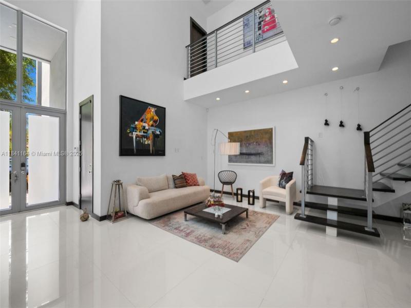 Property photo # 8