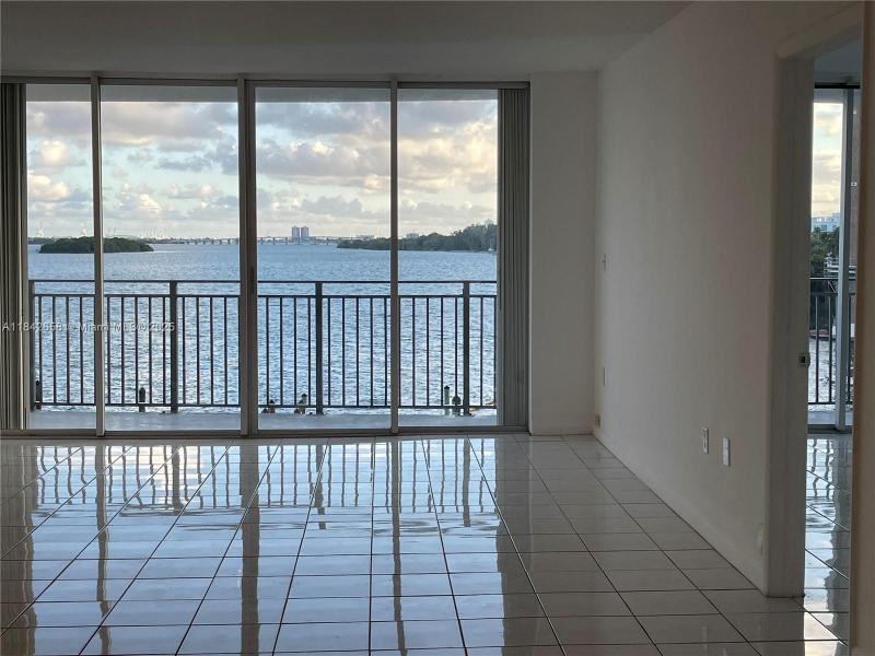 Condo for sale at Palm Bay Condo 4H