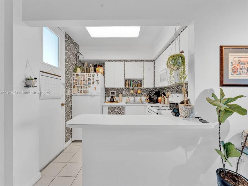 Condo for sale at Palm Bay Condo 4H