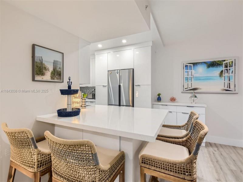 Property photo # 4