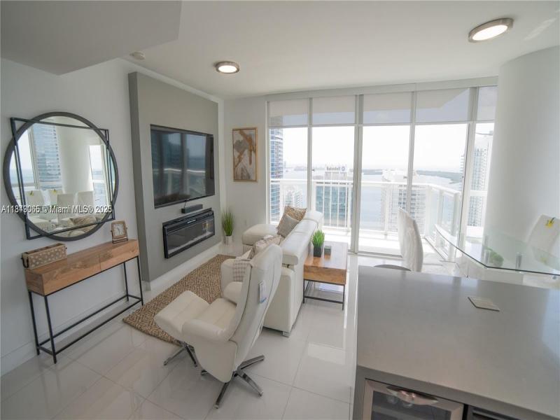 Property photo # 9