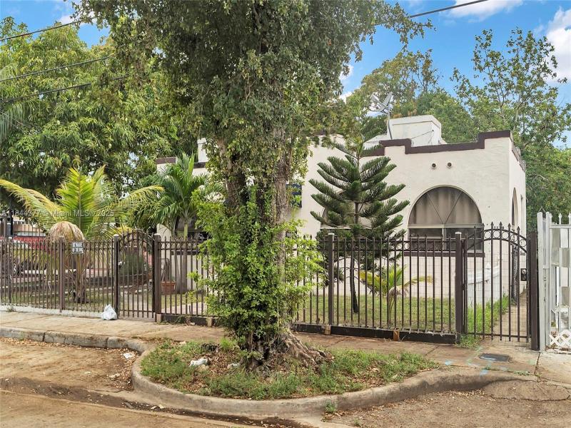 Property photo # 6