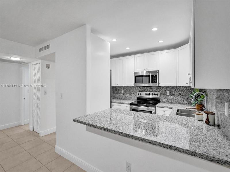 Property photo # 4