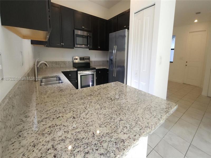 Property photo # 9
