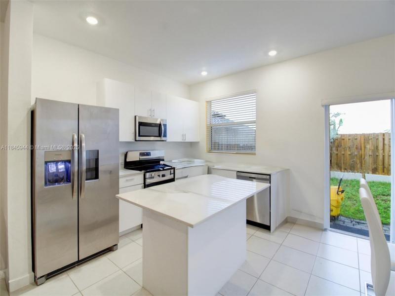 Property photo # 3