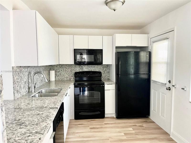 Property photo # 2