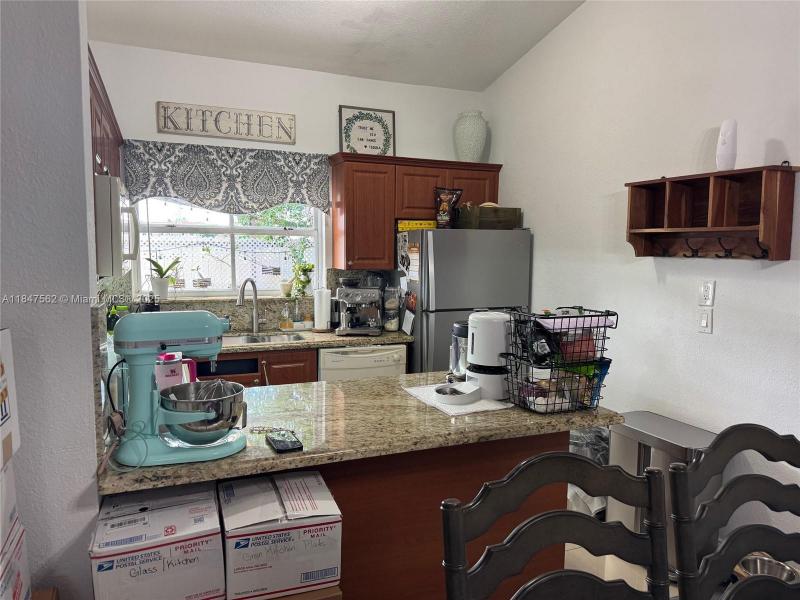 Property photo # 2