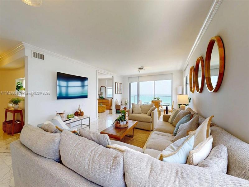 Condo for sale at Malaga Towers 9A