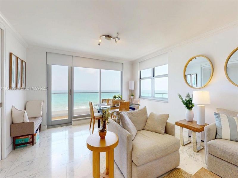 Condo for sale at Malaga Towers 9A