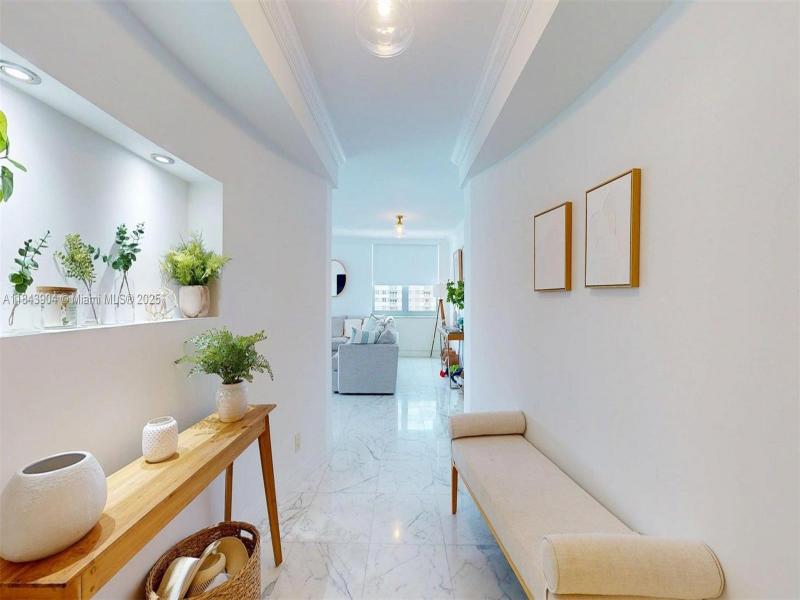 Condo for sale at Malaga Towers 9A