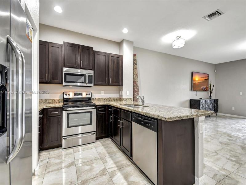 Property photo # 8