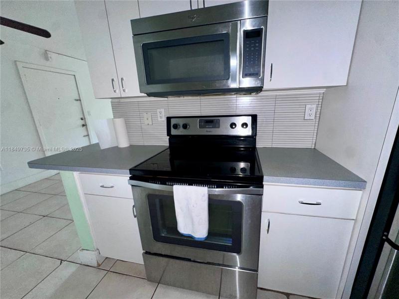 Property photo # 6