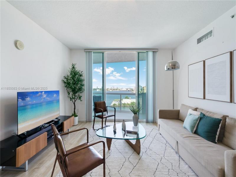 Property photo # 8
