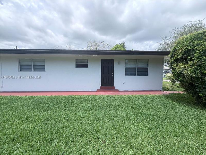 Property photo # 0