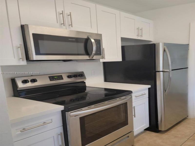 Property photo # 2