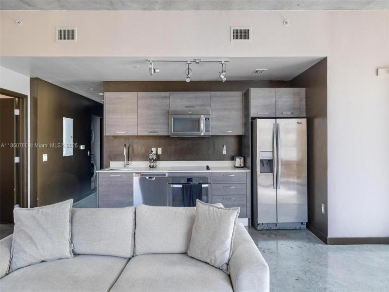 Property photo # 7