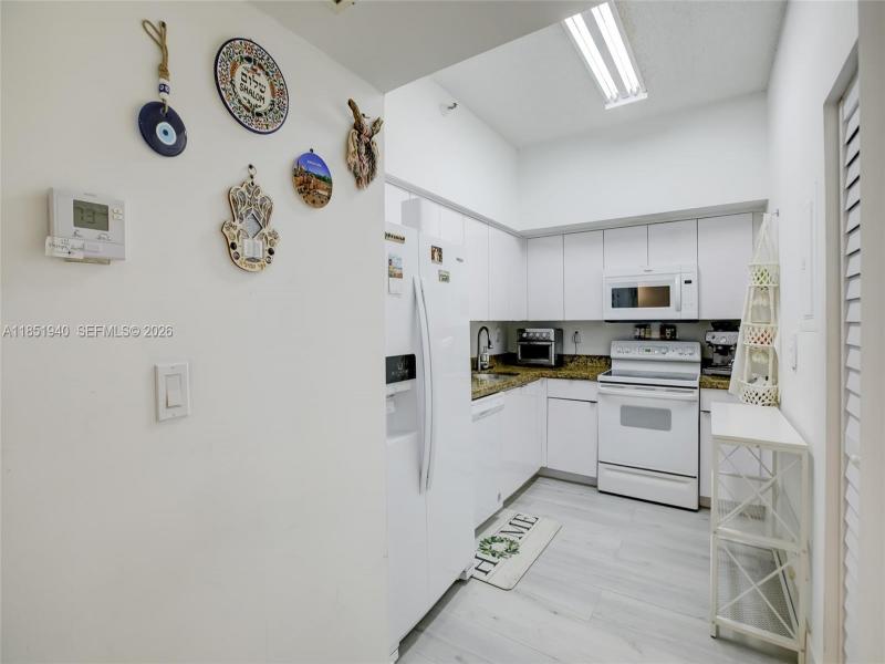 Property photo # 6