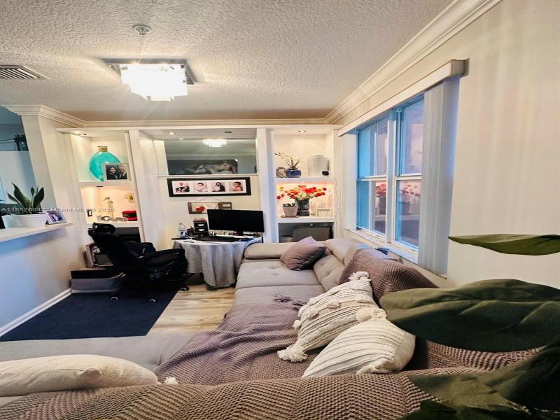 Property photo # 7