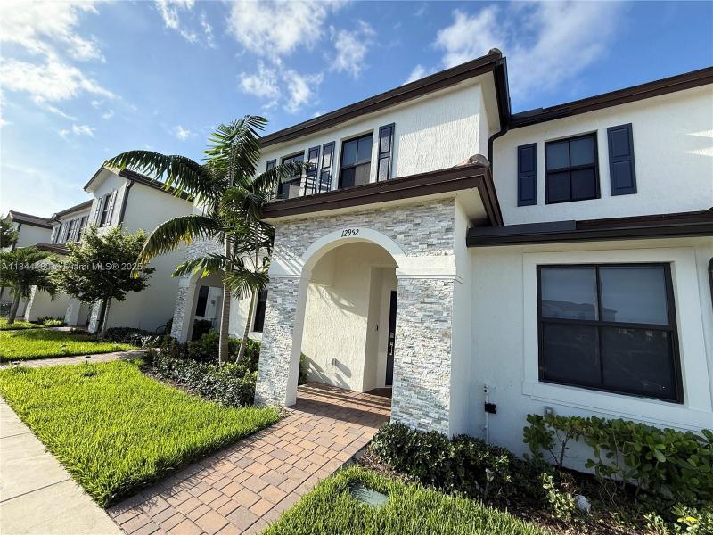 Property photo # 2