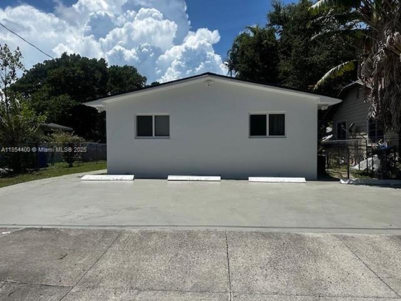 Property photo # 0