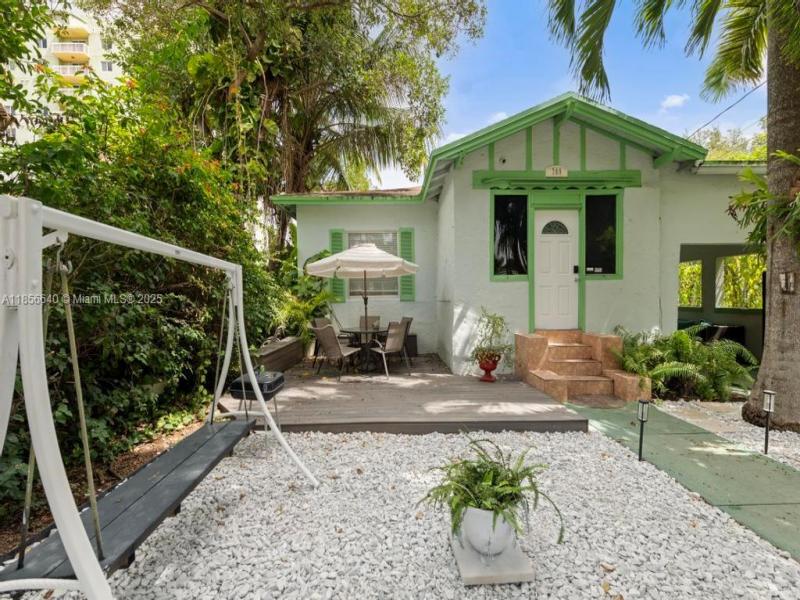 Property photo # 1